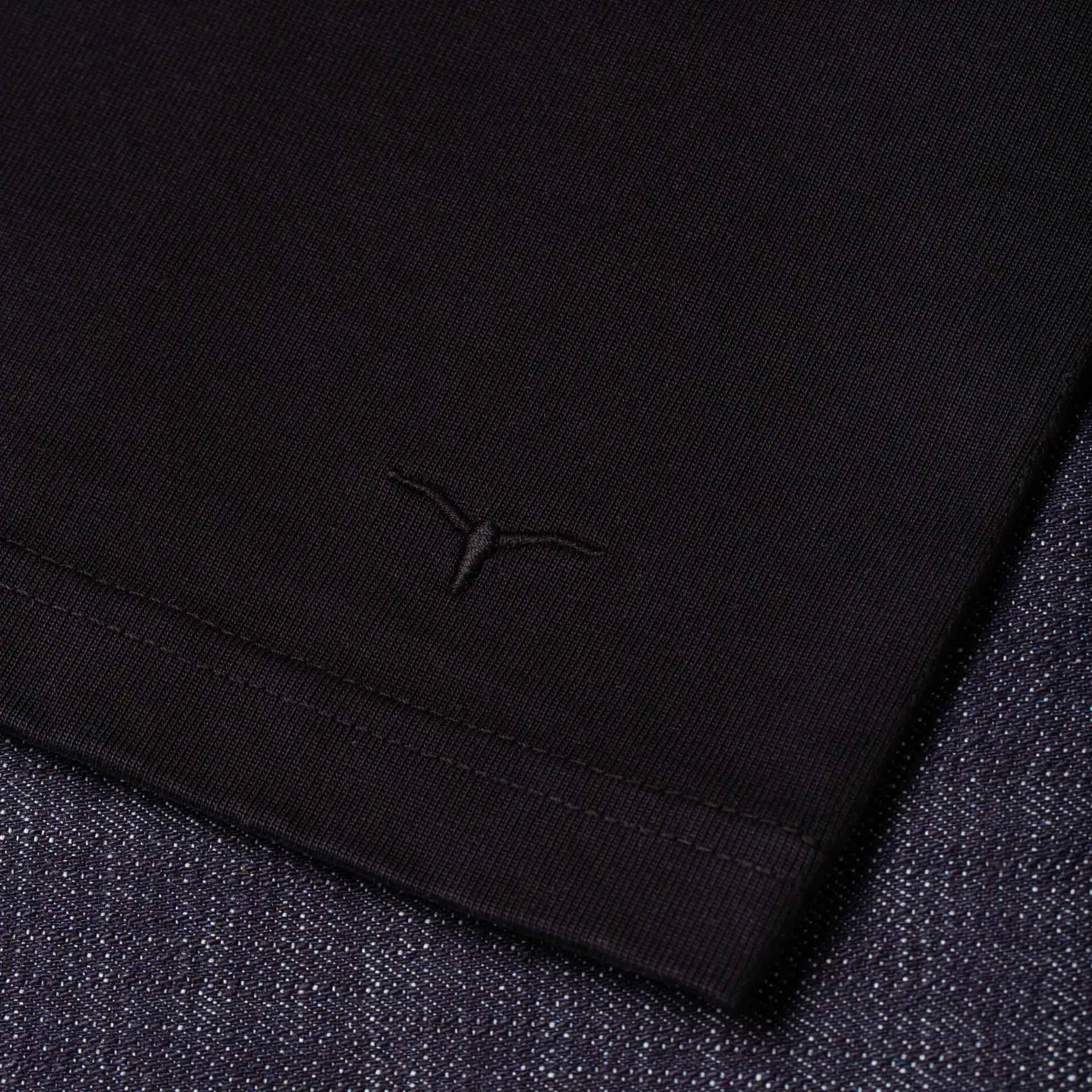 BT-06 GUSSET TEE black extra heavy jersey