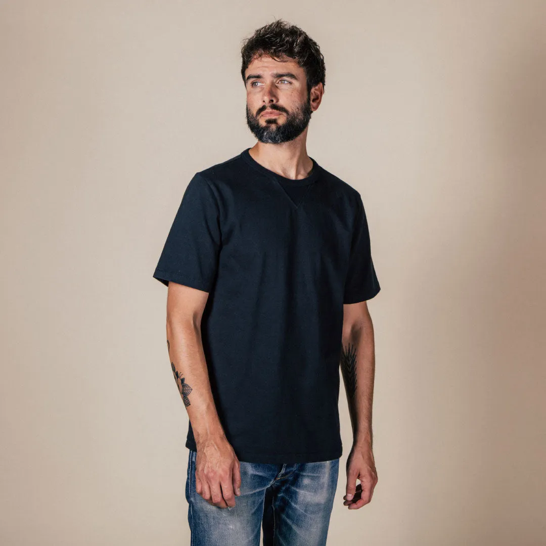 BT-06 GUSSET TEE black extra heavy jersey