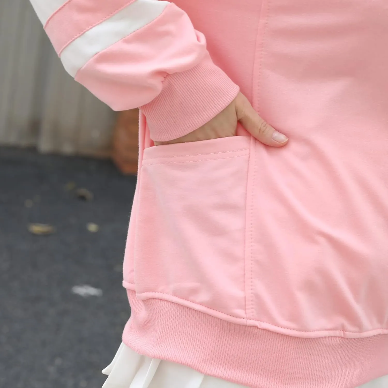 Cute Strawberry Milk Graphic Oversized Sweatshirts for Teen Girls Aesthetic Hoodies Collar Striped Women Pullover