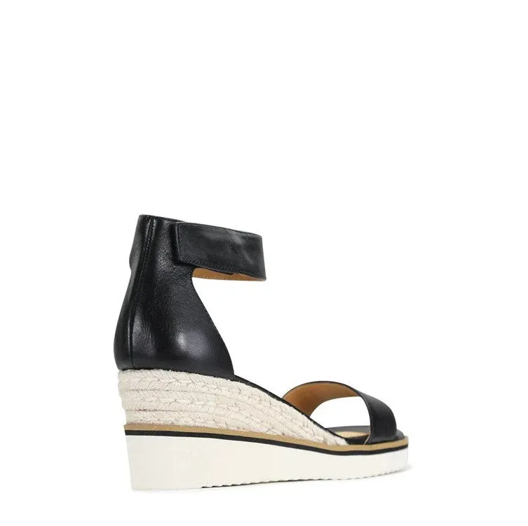 LAZY WEDGE